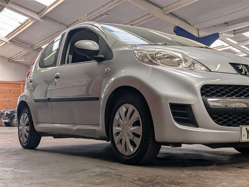 <p>2010 PEUGEOT 107 URBAN</p>