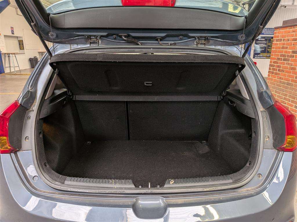 <p>2012 KIA CEED 2 ECODYNAMICS CRDI</p>