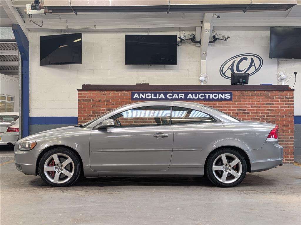 <p>2007 VOLVO C70 SPORT</p>