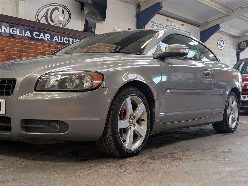 <p>2007 VOLVO C70 SPORT</p>