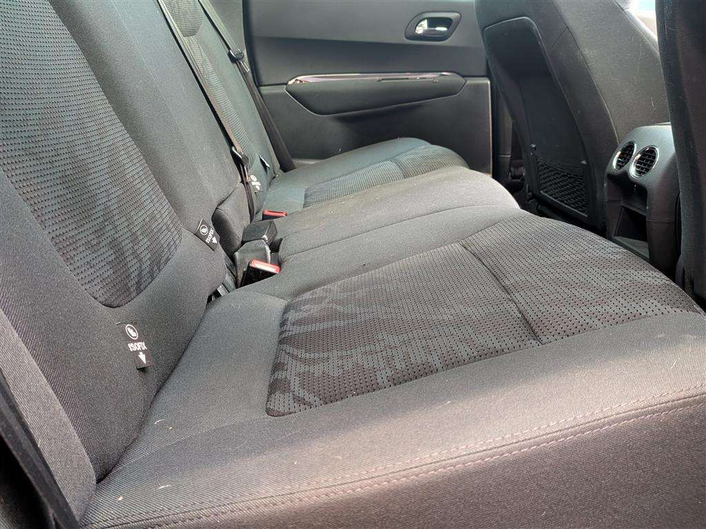 <p>2013 PEUGEOT 3008 ALLURE E-HDI S-A</p>