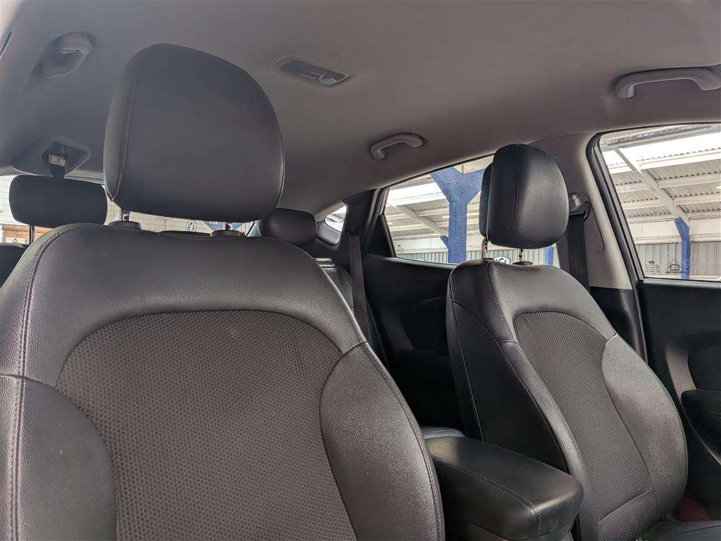 <p>2015 HYUNDAI IX35 SE</p>