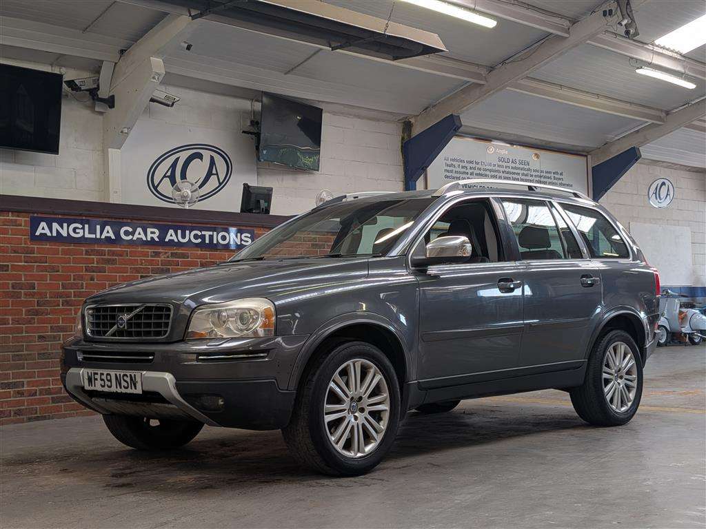 <p>2009 VOLVO XC90 EXECUTIVE D5 AUTO</p>