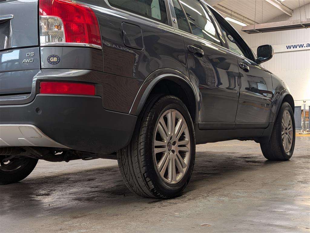 <p>2009 VOLVO XC90 EXECUTIVE D5 AUTO</p>