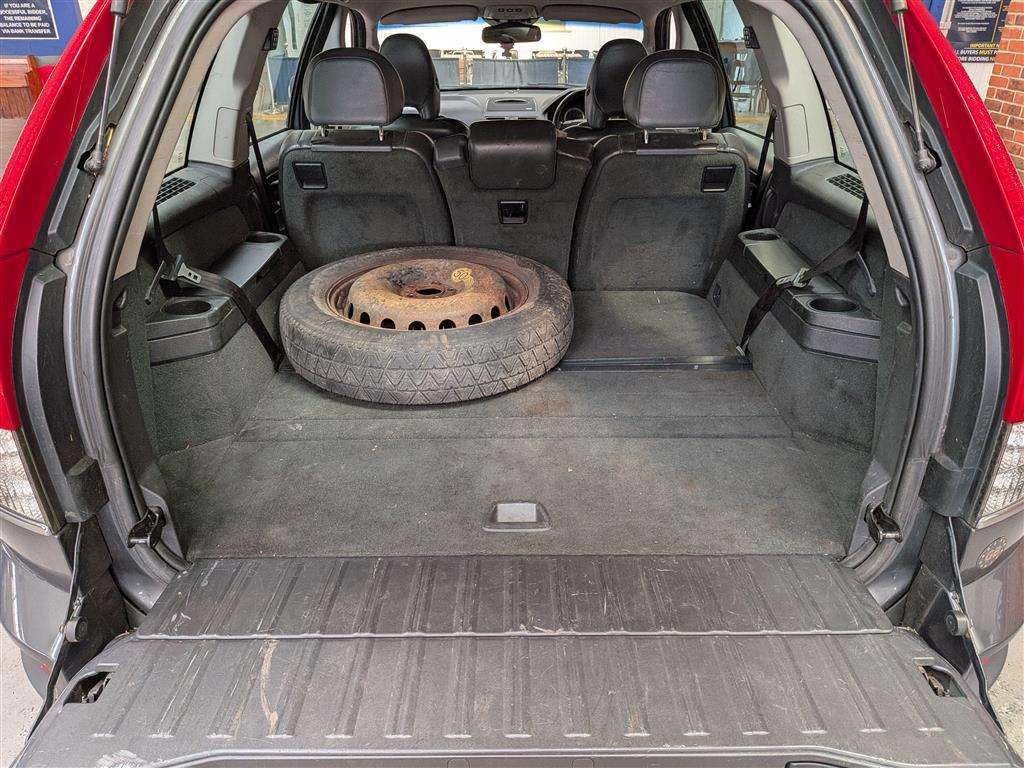 <p>2009 VOLVO XC90 EXECUTIVE D5 AUTO</p>
