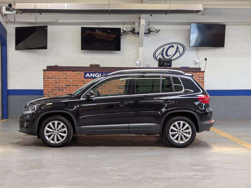 <p>2013 VOLKSWAGEN TIGUAN MATCH TDI BMT 4MOT</p>