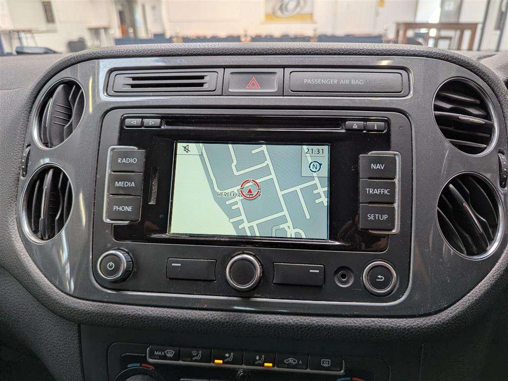 <p>2013 VOLKSWAGEN TIGUAN MATCH TDI BMT 4MOT</p>