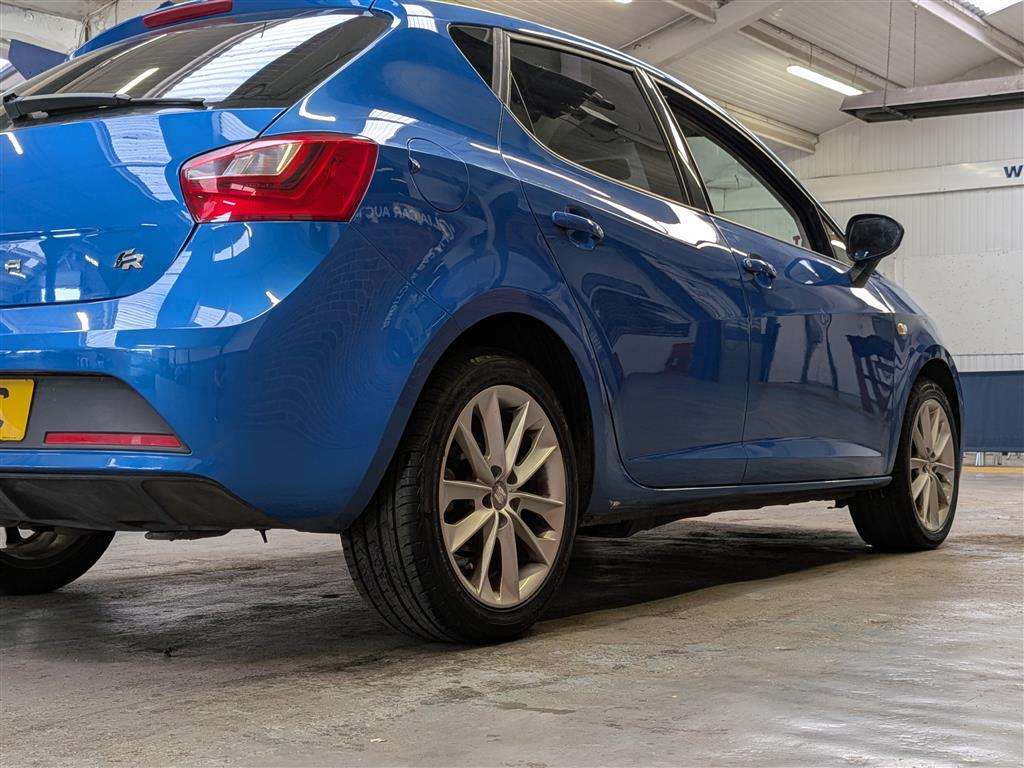 <p>2012 SEAT IBIZA FR TSI S-A</p>