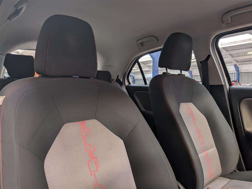 <p>2014 MG 3 STYLE VTI-TECH</p>
