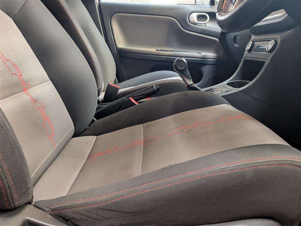 <p>2014 MG 3 STYLE VTI-TECH</p>