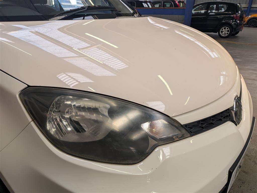 <p>2014 MG 3 STYLE VTI-TECH</p>