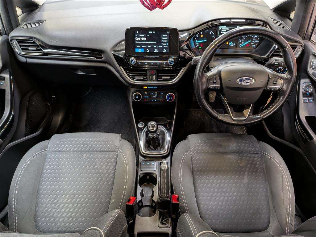 <p>2017 FORD FIESTA ZETEC TURBO</p>