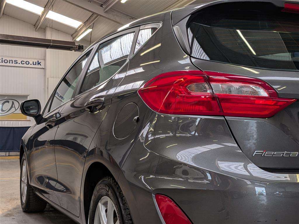 <p>2017 FORD FIESTA ZETEC TURBO</p>