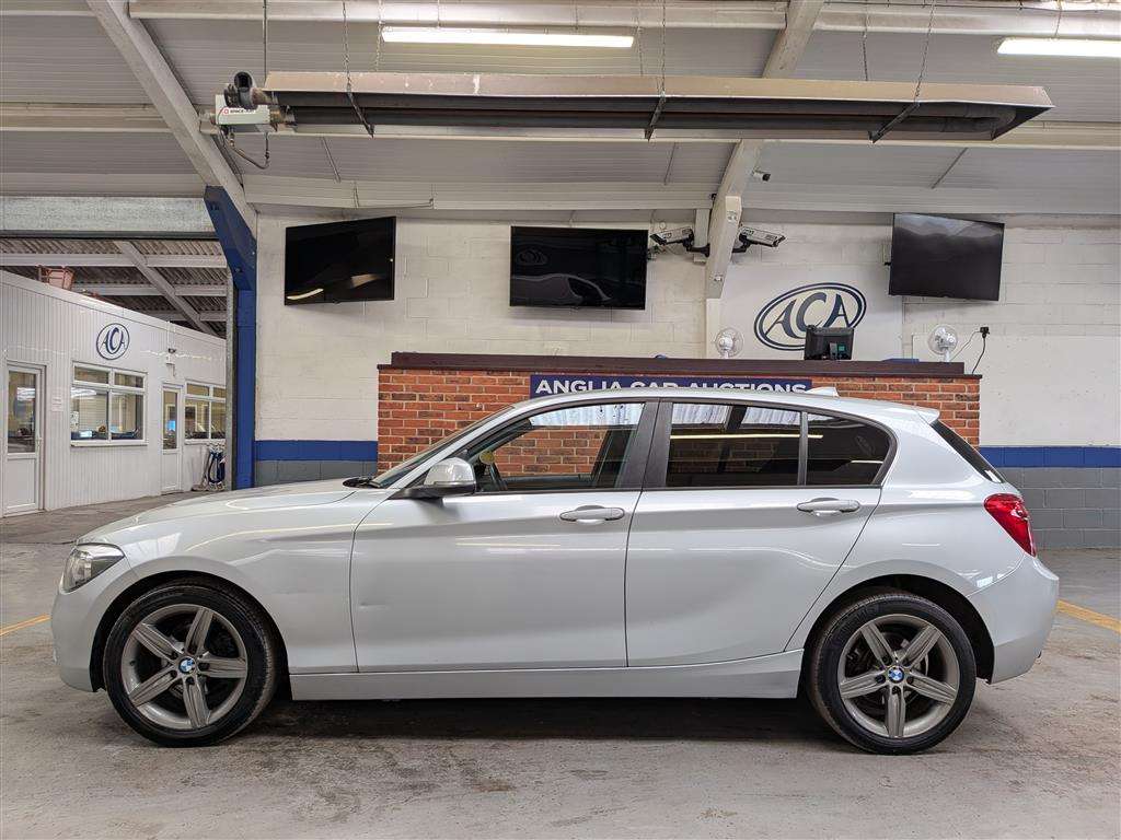 <p>2013 BMW 118D SPORT</p>