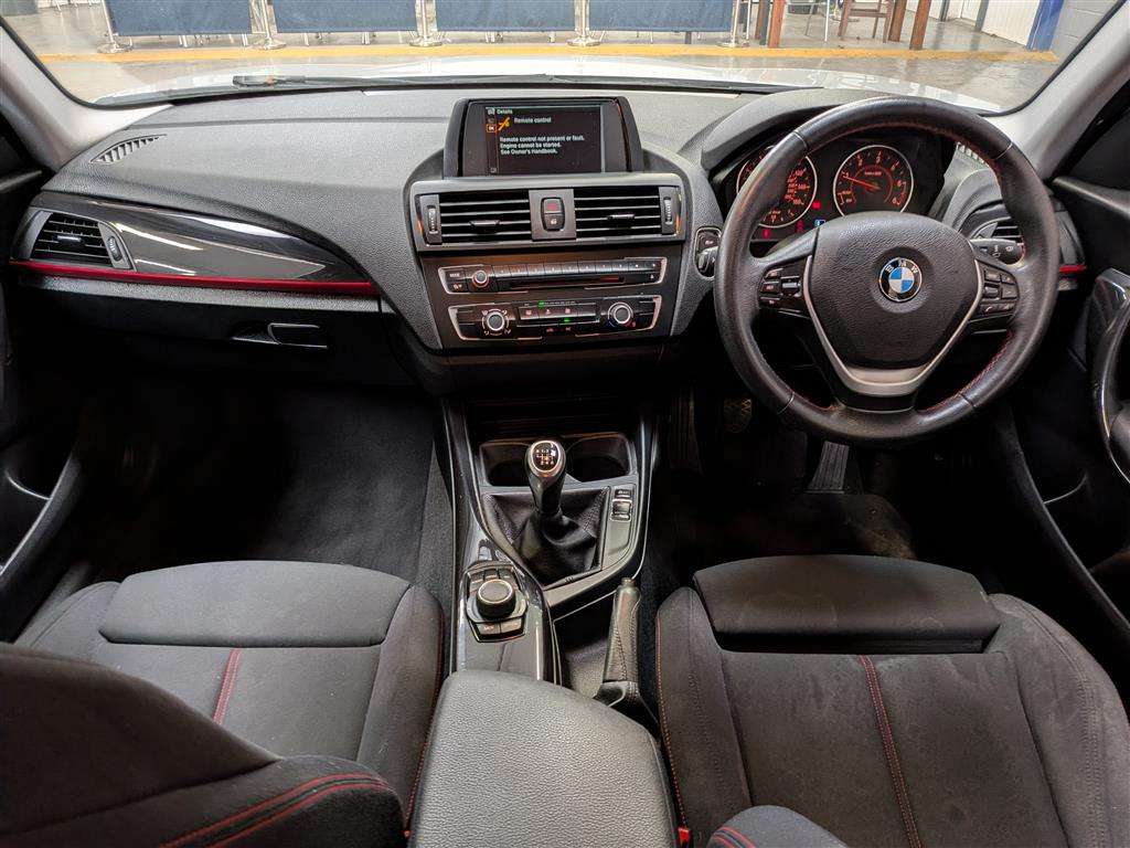 <p>2013 BMW 118D SPORT</p>