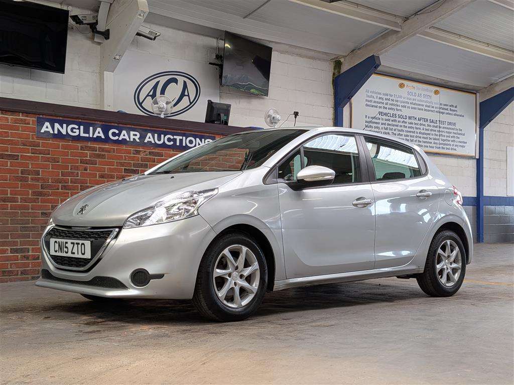 <p>2015 PEUGEOT 208 ACTIVE HDI</p>
