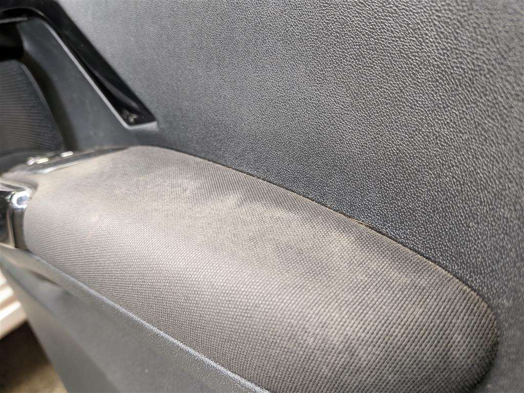 <p>2015 PEUGEOT 208 ACTIVE HDI</p>
