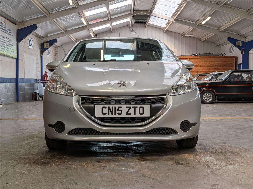 <p>2015 PEUGEOT 208 ACTIVE HDI</p>
