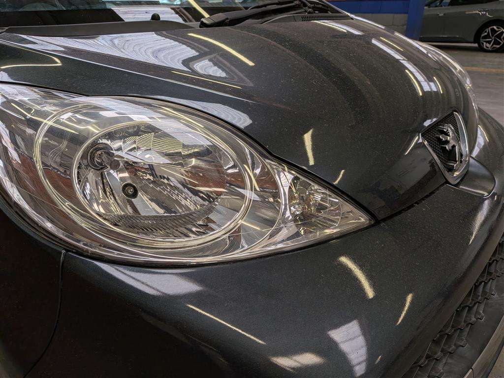 <p>2011 PEUGEOT 107 URBAN</p>