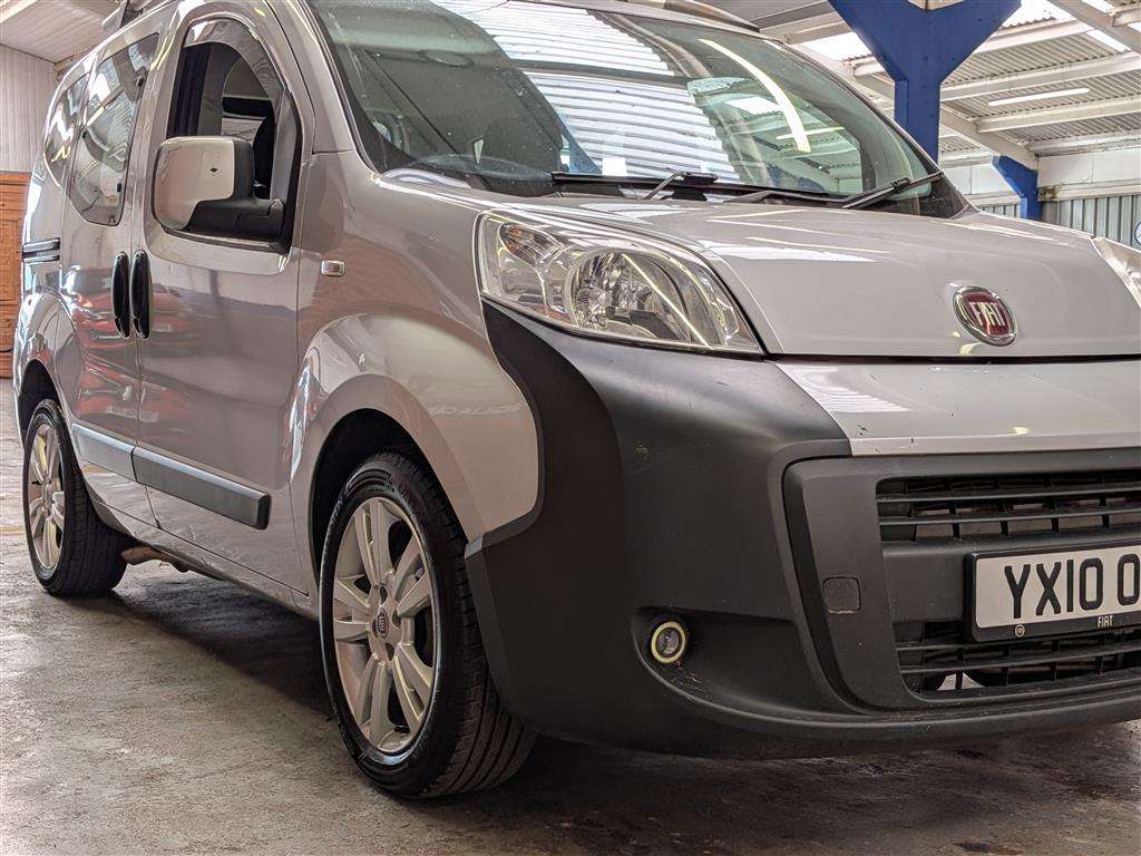 <p>2010 FIAT QUBO DYNAMIC MULTIJET S-A</p>
