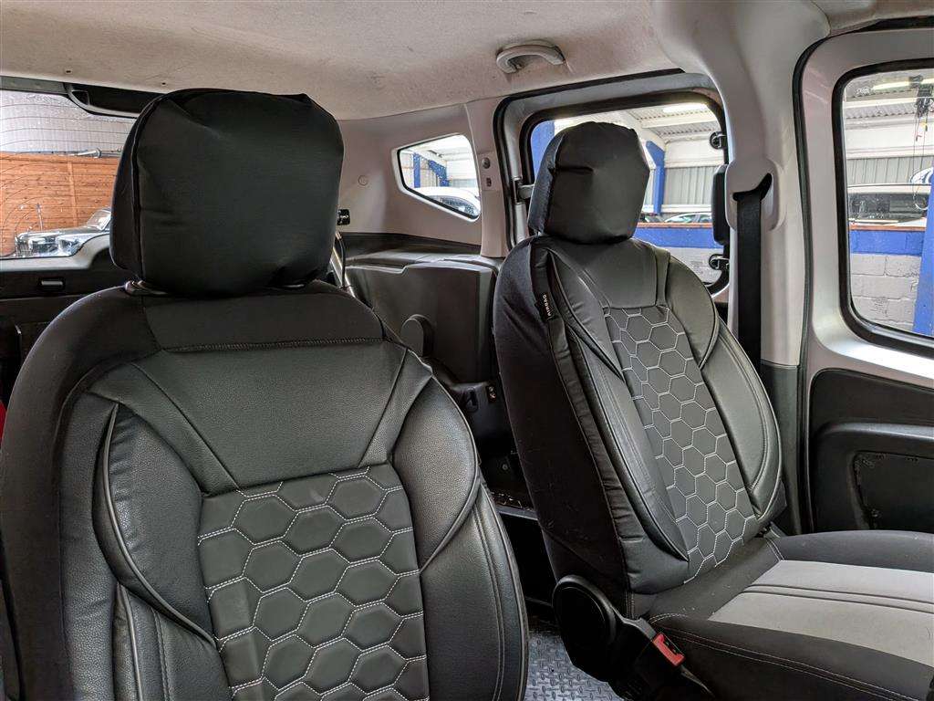 <p>2010 FIAT QUBO DYNAMIC MULTIJET S-A</p>