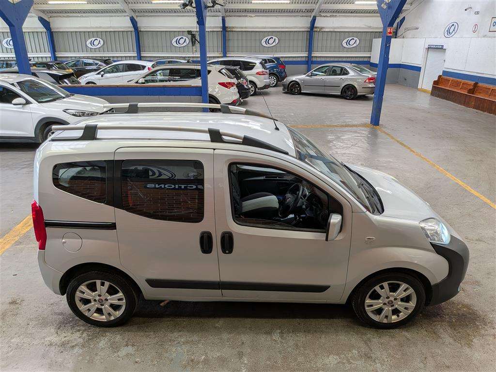 <p>2010 FIAT QUBO DYNAMIC MULTIJET S-A</p>