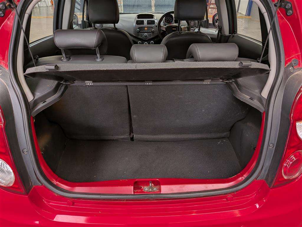 <p>2013 CHEVROLET SPARK LTZ</p>
