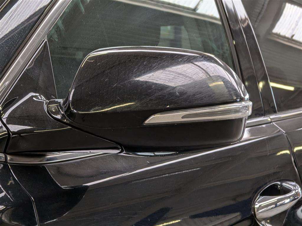 <p>2015 HYUNDAI SANTA FE PREMIUM CRDI</p>