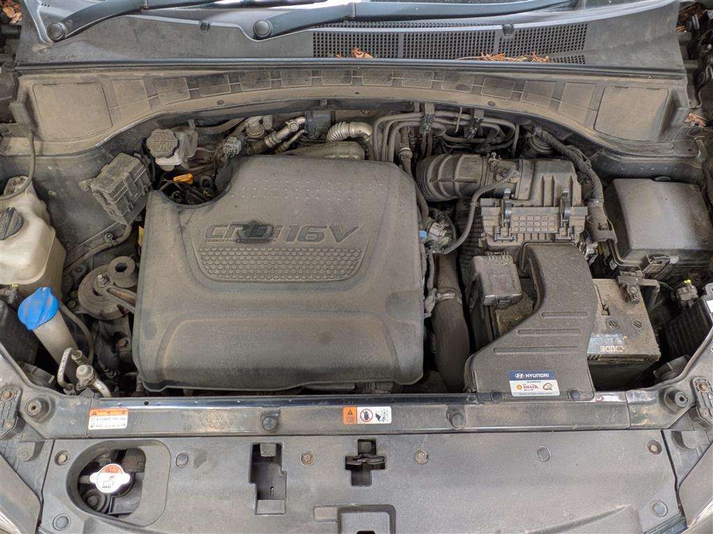 <p>2015 HYUNDAI SANTA FE PREMIUM CRDI</p>