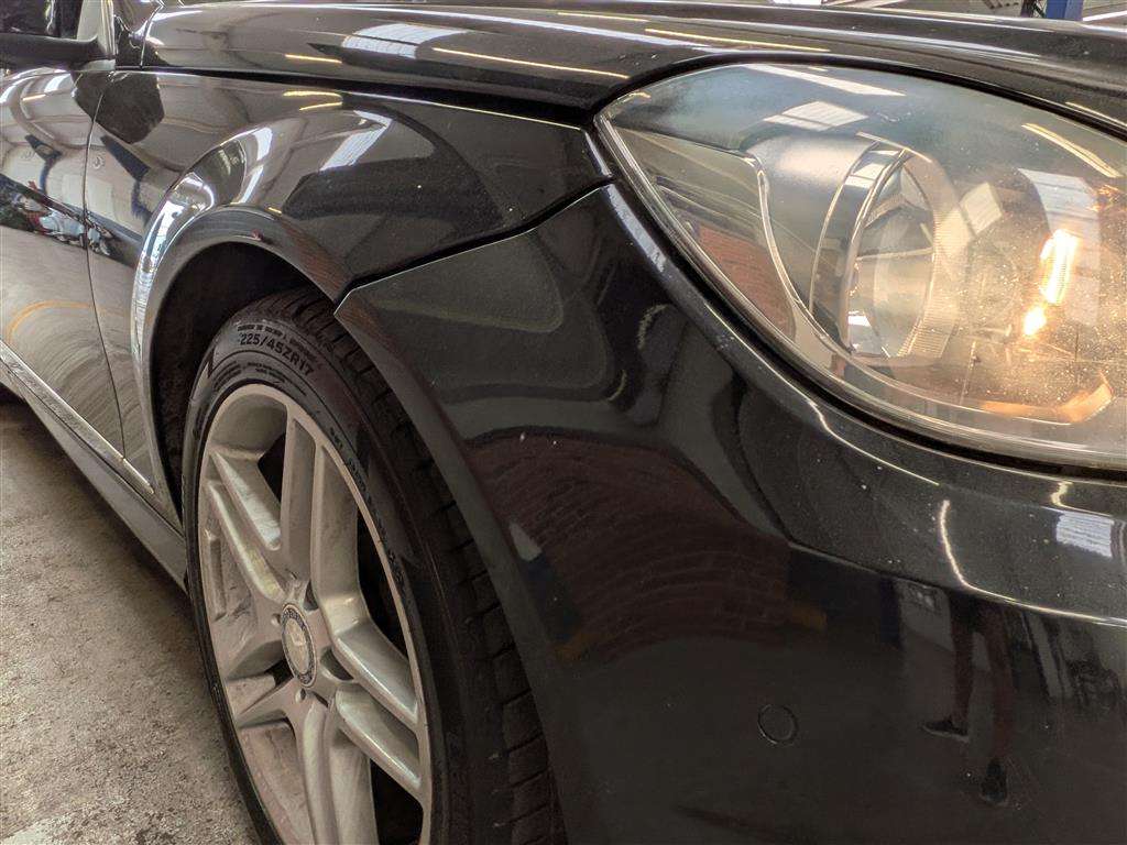 <p>2014 MERCEDES-BENZ C220 AMG SPORT ED PREM +</p>