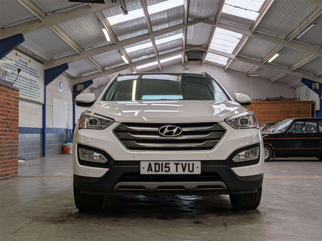 <p>2015 HYUNDAI SANTA FE PREMIUM SE CRDI</p>