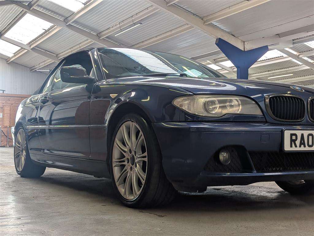 <p>2004 BMW 318 CI SE AUTO</p>