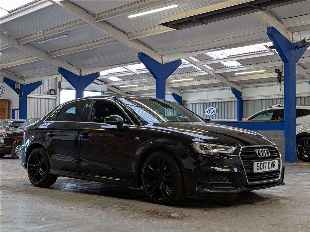 <p>2017 AUDI A3 S LINE TFSI</p>