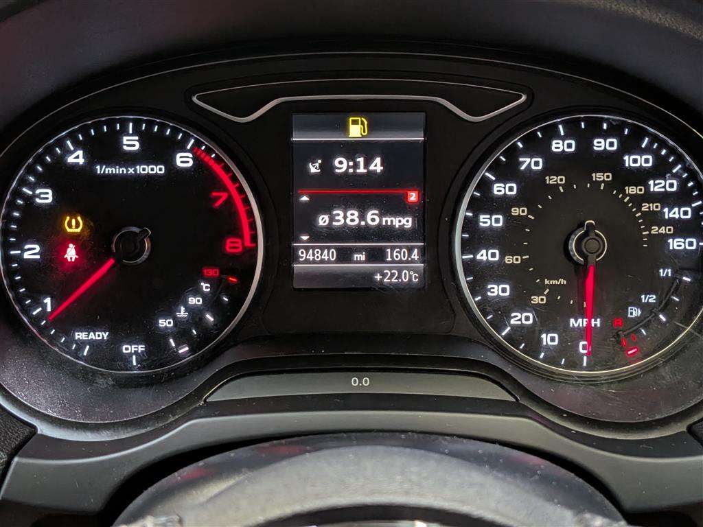<p>2017 AUDI A3 S LINE TFSI</p>