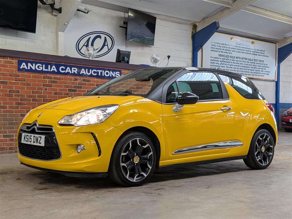 <p>2015 CITROEN DS3 DSTYLE + PURETECH S/S</p>