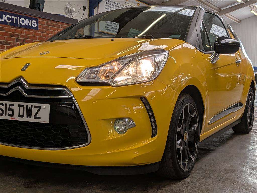 <p>2015 CITROEN DS3 DSTYLE + PURETECH S/S</p>