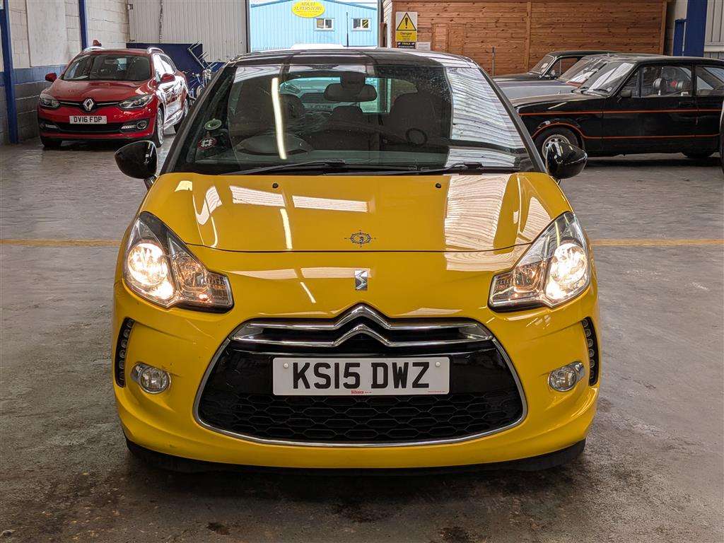 <p>2015 CITROEN DS3 DSTYLE + PURETECH S/S</p>