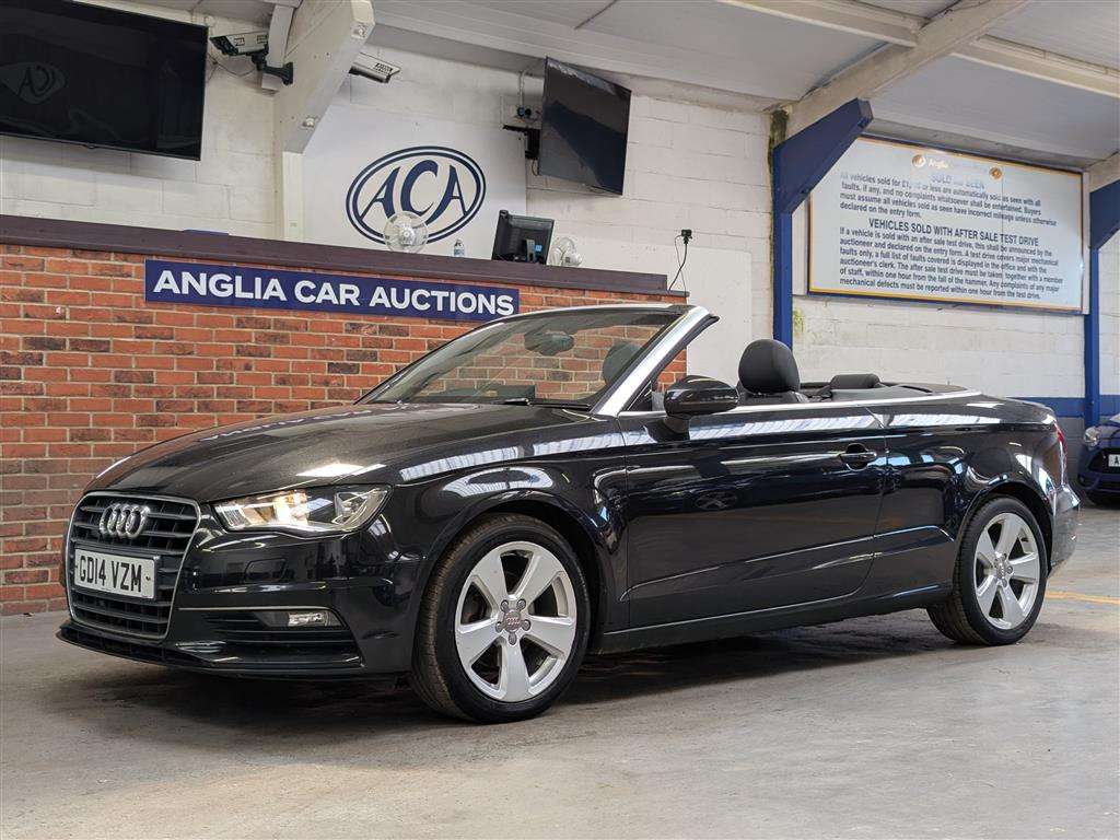 <p>2014 AUDI A3 SPORT TFSI</p>