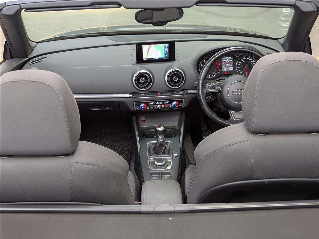 <p>2014 AUDI A3 SPORT TFSI</p>