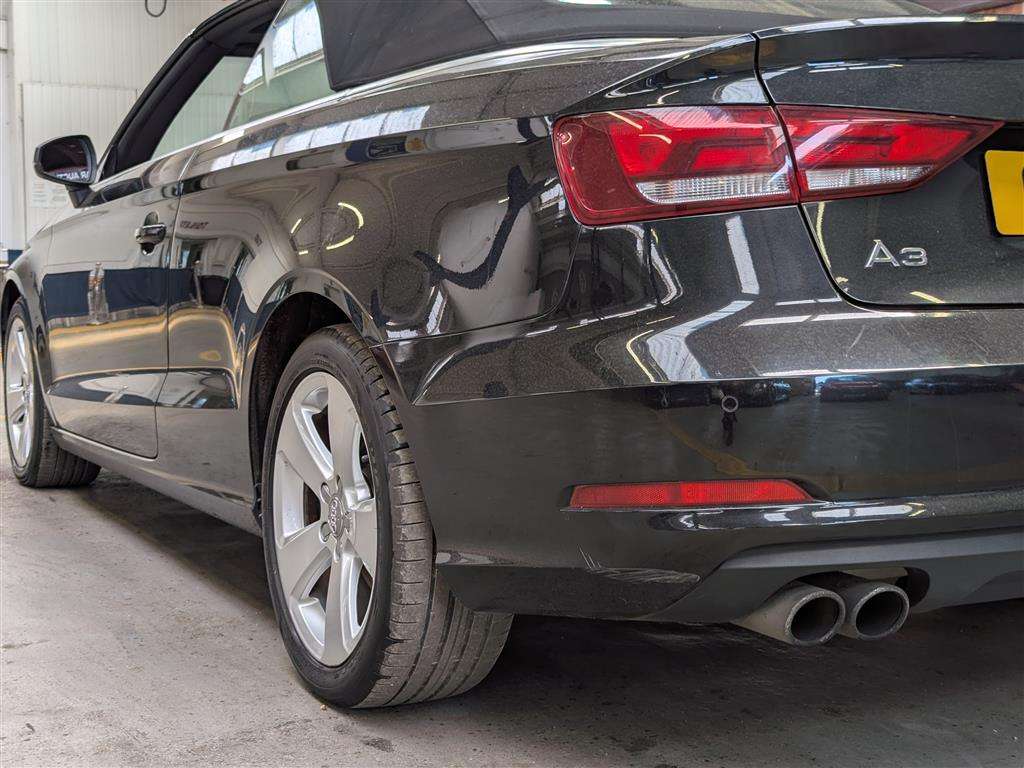 <p>2014 AUDI A3 SPORT TFSI</p>