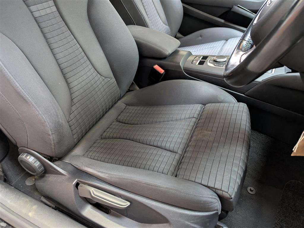 <p>2014 AUDI A3 SPORT TFSI</p>