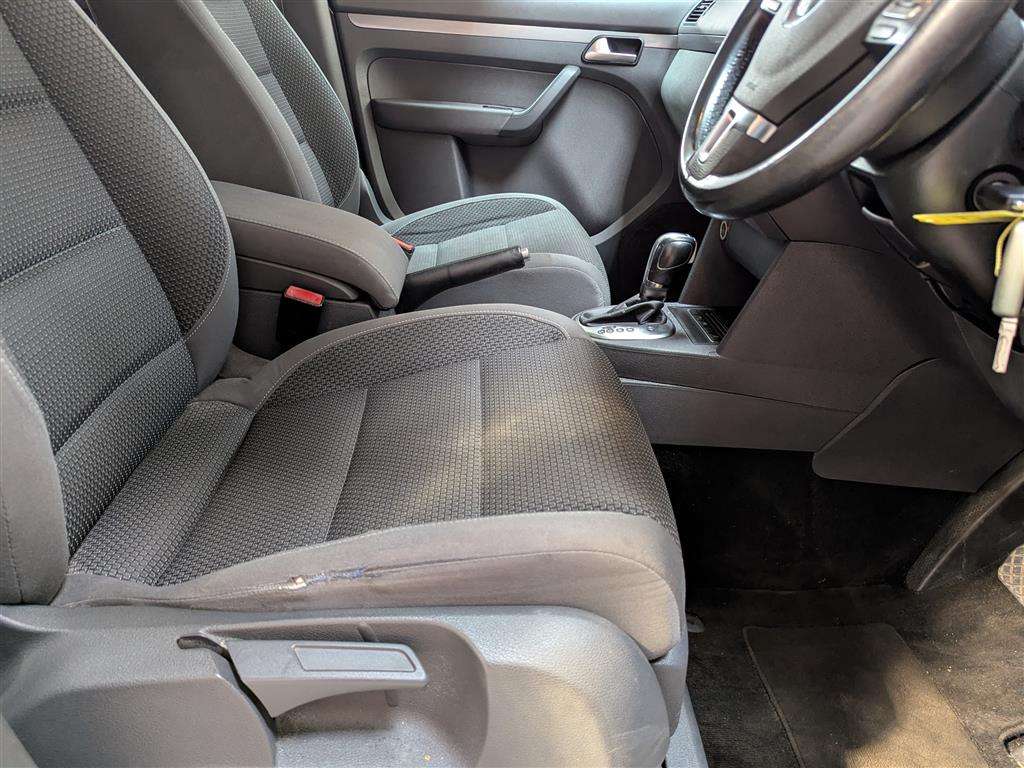 <p>2012 VOLKSWAGEN TOURAN SE TDI S-A</p>