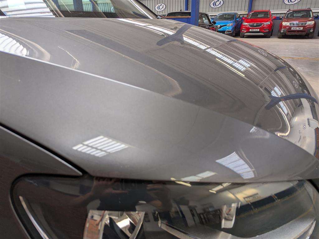 <p>2012 VOLKSWAGEN TOURAN SE TDI S-A</p>