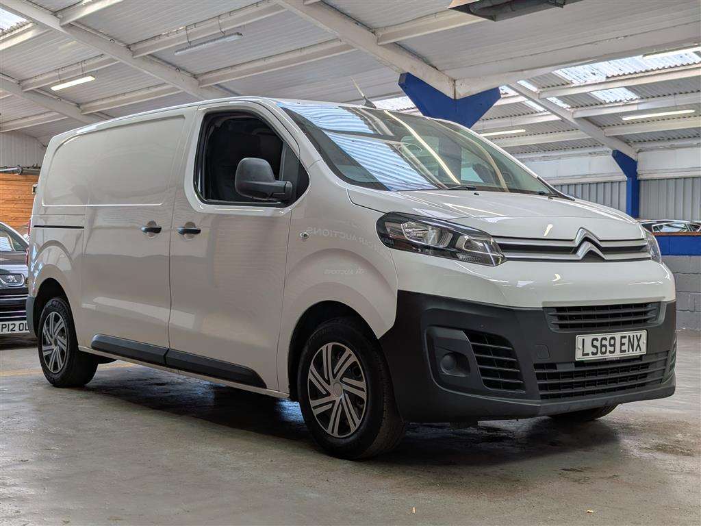 <p>2019 CITROEN DISPATCH 1400 EN-PRISE BH</p>