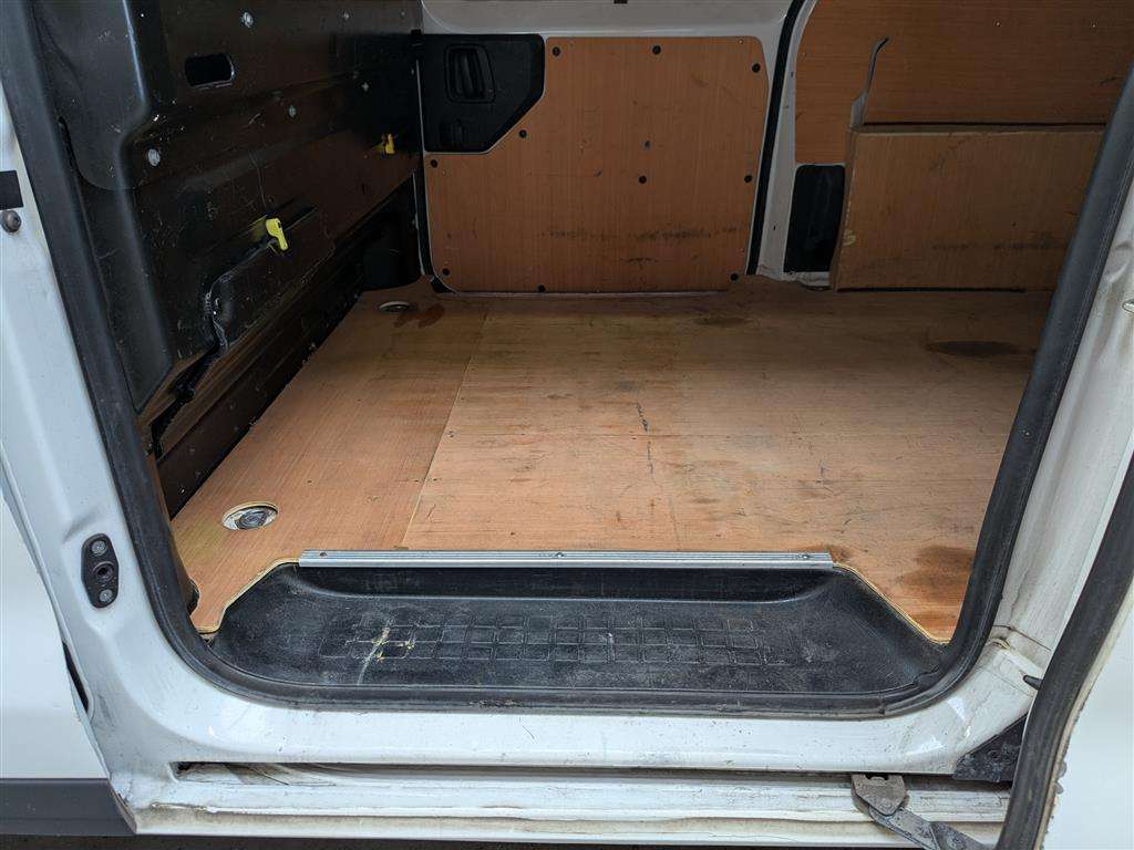 <p>2019 CITROEN DISPATCH 1400 EN-PRISE BH</p>