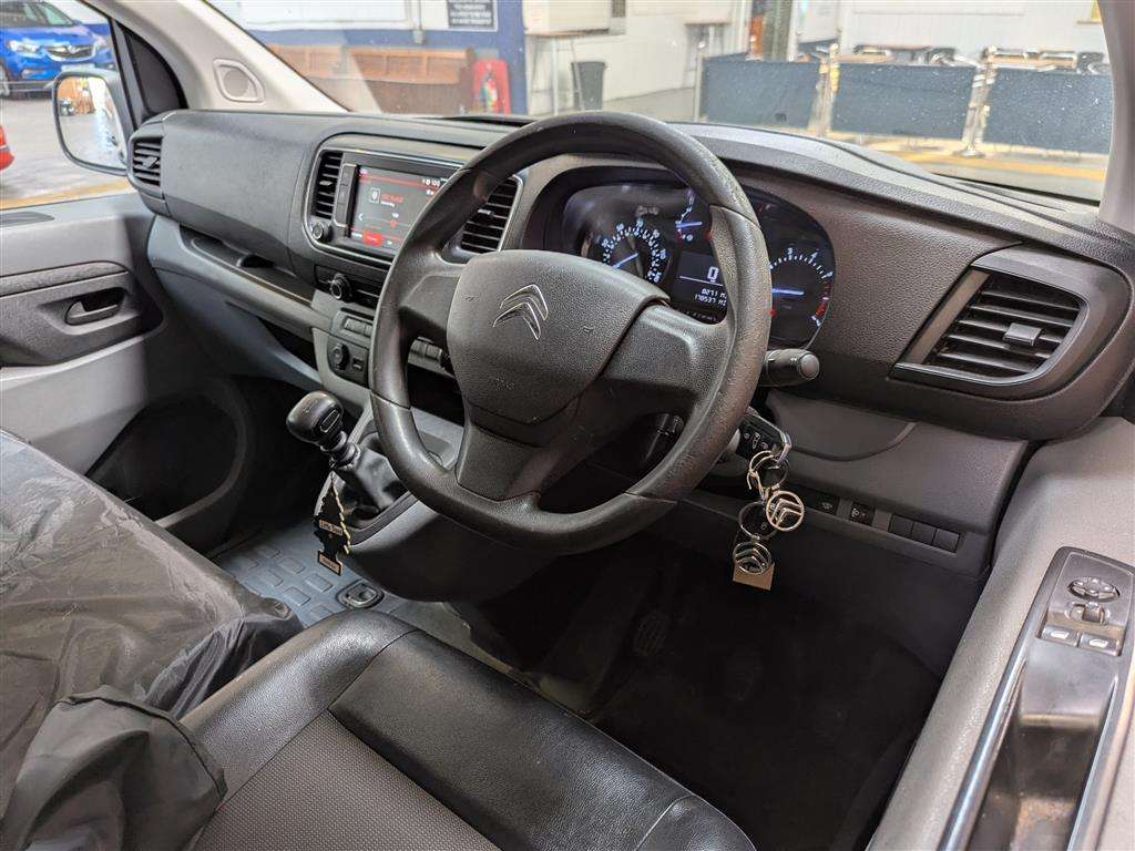 <p>2019 CITROEN DISPATCH 1400 EN-PRISE BH</p>