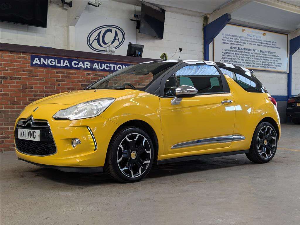 <p>2011 CITROEN DS3 DSPORT + THP</p>