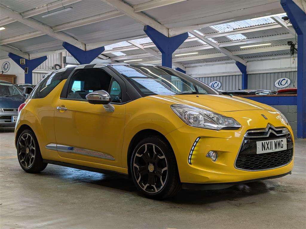 <p>2011 CITROEN DS3 DSPORT + THP</p>