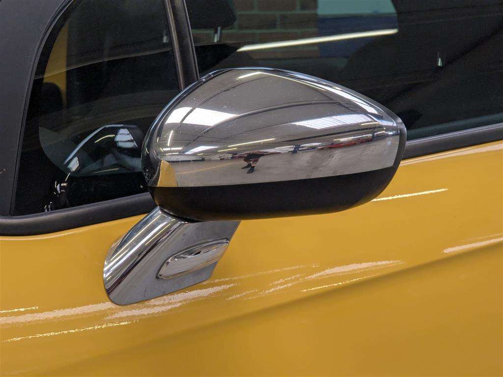 <p>2011 CITROEN DS3 DSPORT + THP</p>