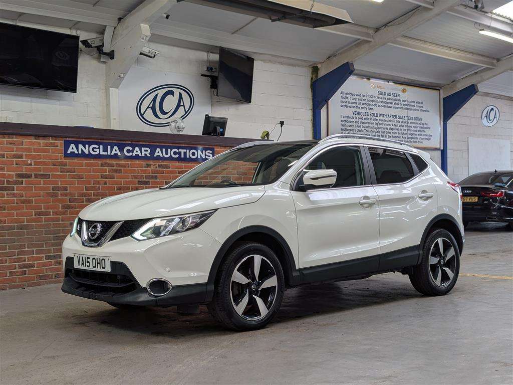 <p>2015 NISSAN QASHQAI N-TEC + DIG-T</p>